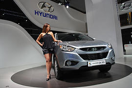     : hyundai ix 35.