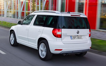   SKODA YETI  .  